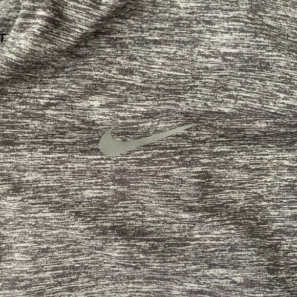 Womens Nike dry fit quarter zip - Picture 3 of 3
